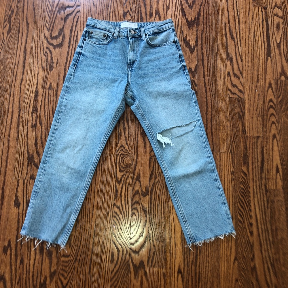 TOPSHOP STRAIGHT JEANS